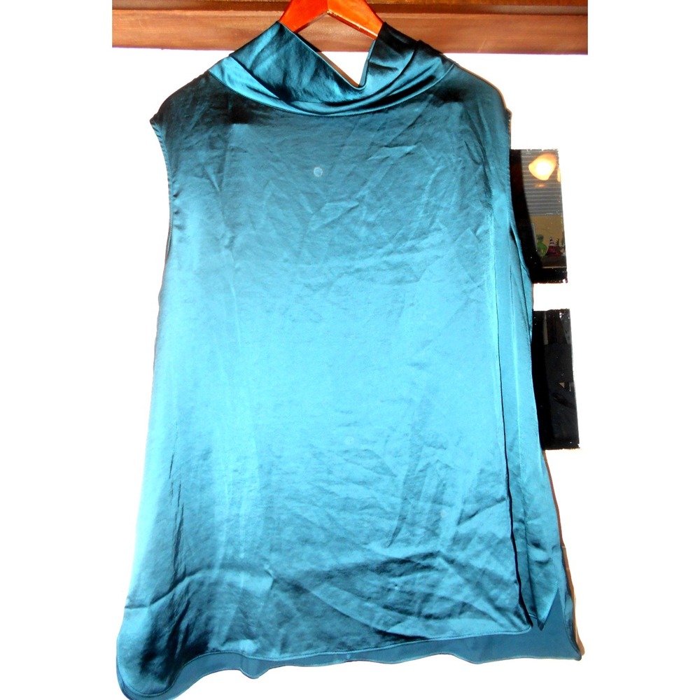 Nordstroms Women's Sleeveless Mock Neck  Minimalist Layering Tank Size XXL 2X